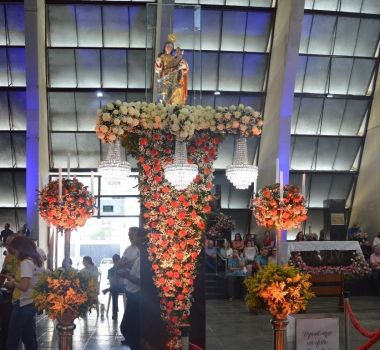 Apresentação da réplica da Imagem da Padroeira para o Seminário